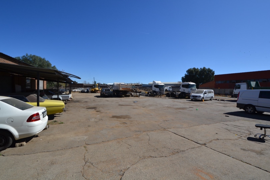 Commercial Property for Sale in Voorspoed Free State